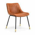 Chaise en cuir avec pieds en métal noir et doré