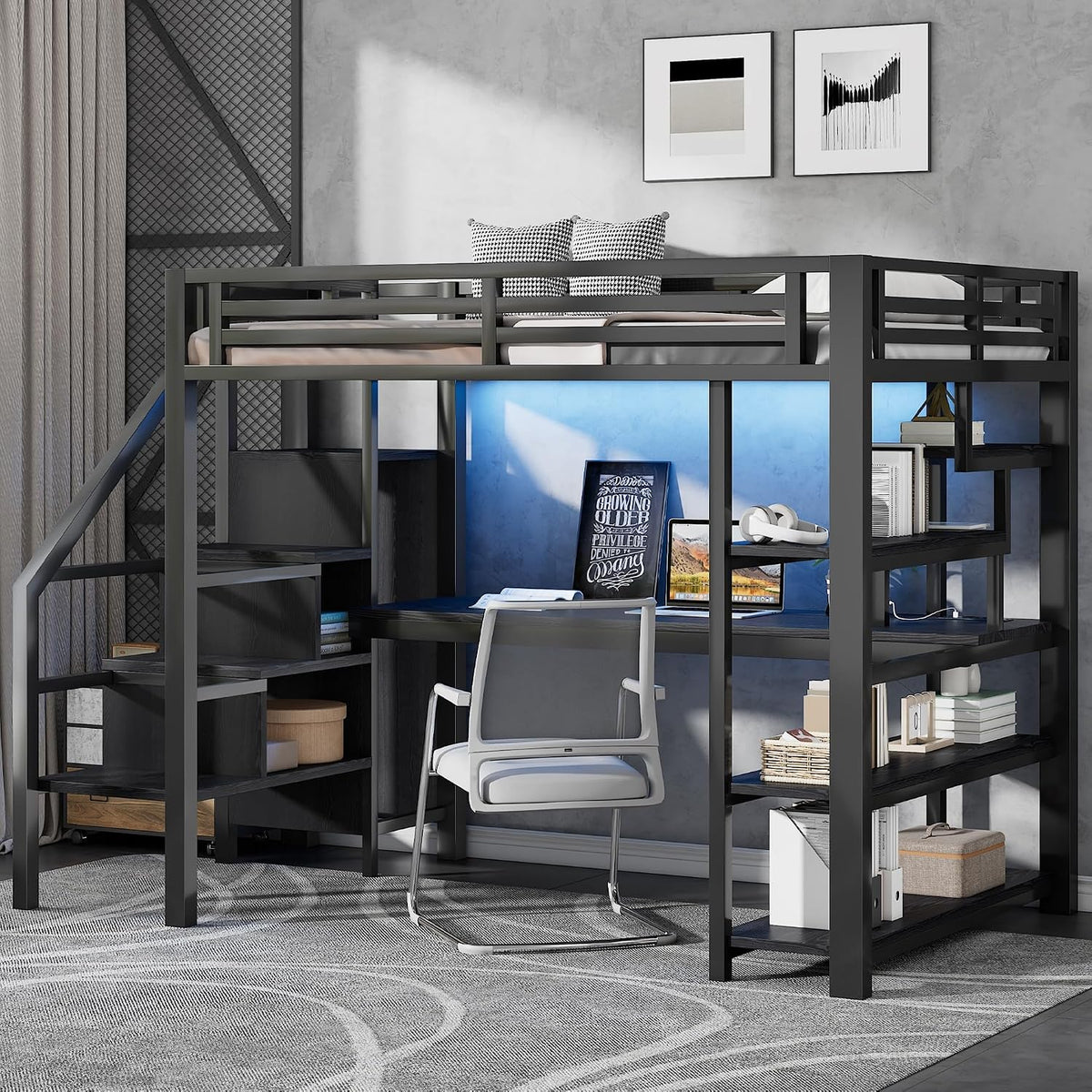 Lit, éclairage LED, 140 × 200 cm, structure en métal, Sapgaks, 4 niveaux, Bluetooth, station USB, noir, armoire ouverte, sommier à lattes inclus